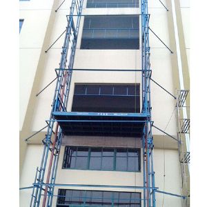 室外用货梯